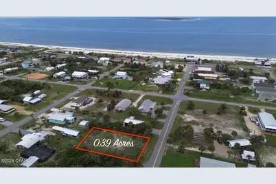 230 Pineda Street, Port Saint Joe, FL 32456 - Photo 1