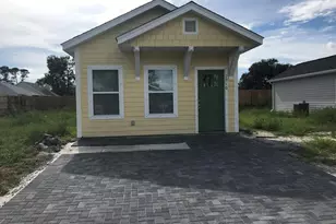 2910 Sarah Jean Ct, Panama City Beach, FL 32408 - Photo 1