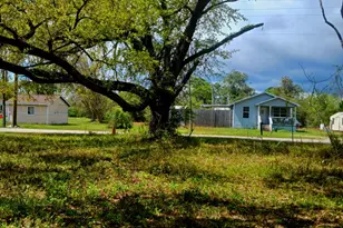 7512 Jefferson Ave, Southport, FL 32409 - Photo 1