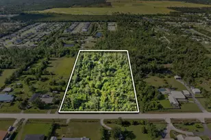 2441 Mary Ann Dr, Panama City, FL 32409 - Photo 1