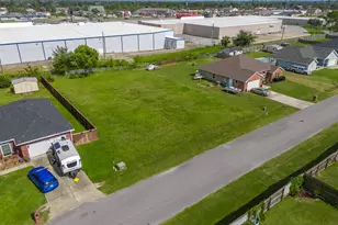 405 Nancy Dr, Panama City, FL 32404 - Photo 1