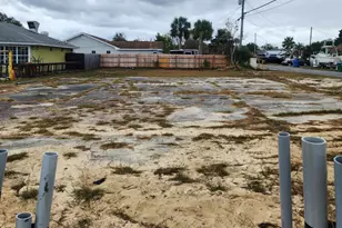 209 S Arnold Rd, Panama City Beach, FL 32413 - Photo 1