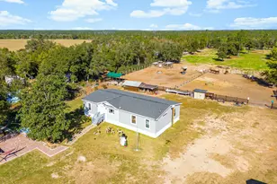 10917 Lawrence Rd, Fountain, FL 32438 - Photo 1