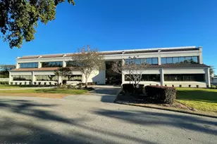 2605 Thomas Dr, Panama City, FL 32408 - Photo 1