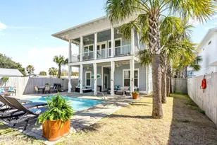 211 Malaga Pl, Panama City Beach, FL 32413 - Photo 1