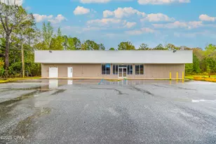 3296 Main St, Vernon, FL 32462 - Photo 1