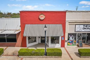 827 Main St, Chipley, FL 32428 - Photo 1