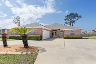 94 Hombre Cir, Panama City Beach, FL 32407 - Photo 1