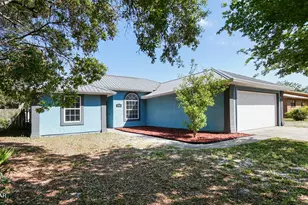 558 N Lakeshore Dr, Panama City Beach, FL 32413 - Photo 1