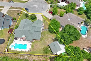 4011 Mary Louise Dr, Panama City, FL 32405 - Photo 1