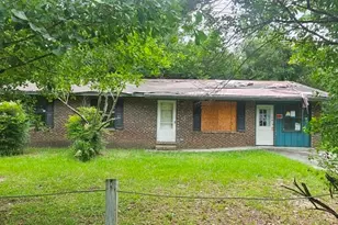 16934 NW 12th St, Blountstown, FL 32424 - Photo 1