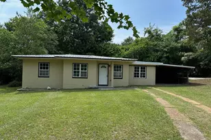 4478 Fairfax Rd, Marianna, FL 32446 - Photo 1