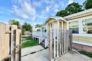 319 Laureno Pl, Panama City Beach, FL 32413 - Photo 1