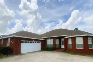 3402 Hillcrest Dr, Panama City, FL 32405 - Photo 1