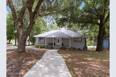 3899 Country Club Boulevard, Chipley, FL 32428 - Photo 1
