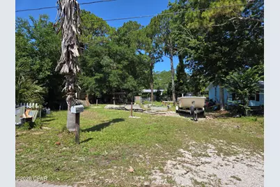 444 22nd Avenue, Apalachicola, FL 32320 - Photo 1