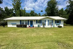 3127 4th St, Marianna, FL 32446 - Photo 1