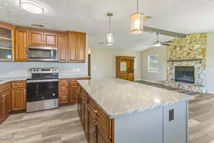 1215 Tammy Ln, Panama City, FL 32404 - Photo 1