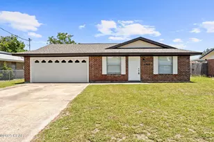 3926 W 21st Pl, Panama City, FL 32405 - Photo 1