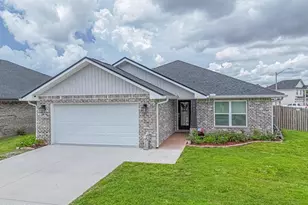 3832 Heartwood St, Panama City, FL 32404 - Photo 1