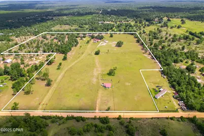 10201 Western Road, Fountain, FL 32438 - Photo 1