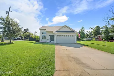 228 N Macarthur Avenue, Panama City, FL 32401 - Photo 1