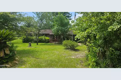 2397 6th Avenue, Alford, FL 32420 - Photo 1