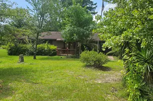 2397 6th Ave, Alford, FL 32420 - Photo 1