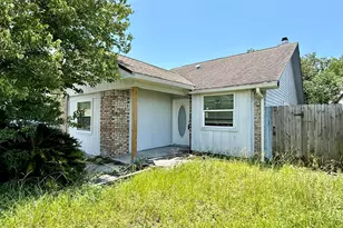 3906 Wave Ave, Panama City, FL 32404 - Photo 1