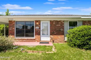 2208 Owens Cir, Panama City, FL 32405 - Photo 1