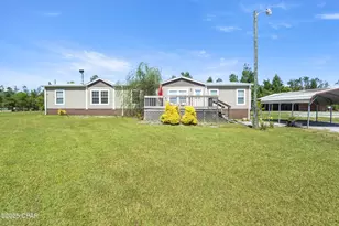 17929 Center Dr, Fountain, FL 32438 - Photo 1
