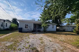 1405 W 13th St, Panama City, FL 32401 - Photo 1