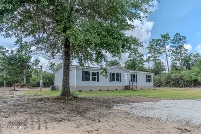 2833 Vancouver Drive, Alford, FL 32420 - Photo 1