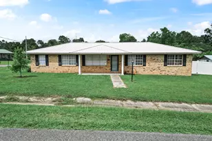 3572 Hwy 69, Grand Ridge, FL 32442 - Photo 1