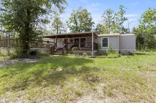 3361 Yvonne Dr, Chipley, FL 32428 - Photo 1