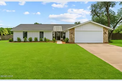 143 Queens Circle, Panama City, FL 32405 - Photo 1