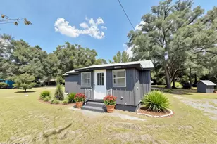 5741 Hwy 77, Chipley, FL 32428 - Photo 1