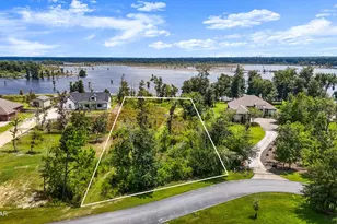 9704 Summer Creek Dr, Southport, FL 32409 - Photo 1