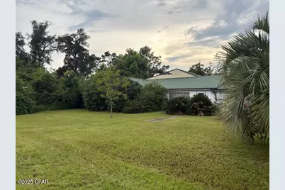 417 Lakepoint Road, Alford, FL 32420 - Photo 1