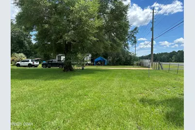 5735 Highway 77, Chipley, FL 32428 - Photo 1