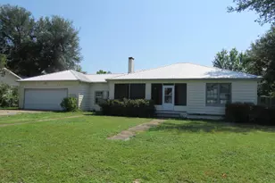 304 Allen Ave, Panama City, FL 32401 - Photo 1