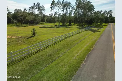4477 Cypress Crossing Road, Vernon, FL 32462 - Photo 1