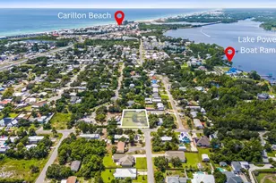 627 Gainous Rd, Panama City Beach, FL 32413 - Photo 1