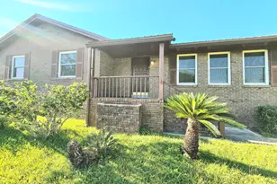 7523 Chipewa St, Panama City, FL 32404 - Photo 1