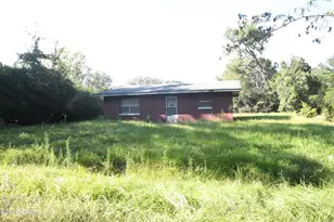 1184 Farmer Rd, Chipley, FL 32428 - Photo 1