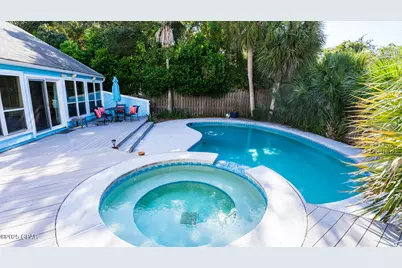 21525 Hilltop Avenue, Panama City Beach, FL 32413 - Photo 1