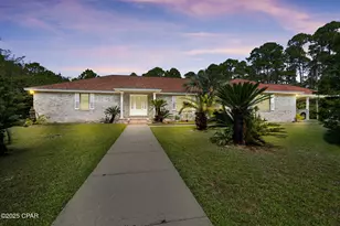 895 Mallet Bayou Rd, Freeport, FL 32439 - Photo 1