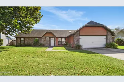 105 Saratoga Place, Lynn Haven, FL 32444 - Photo 1