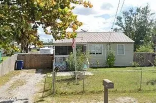 1708 Lake Ave, Panama City, FL 32401 - Photo 1