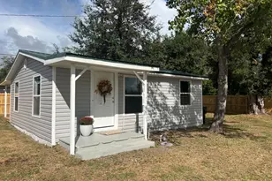 3733 E 9th St, Panama City, FL 32401 - Photo 1